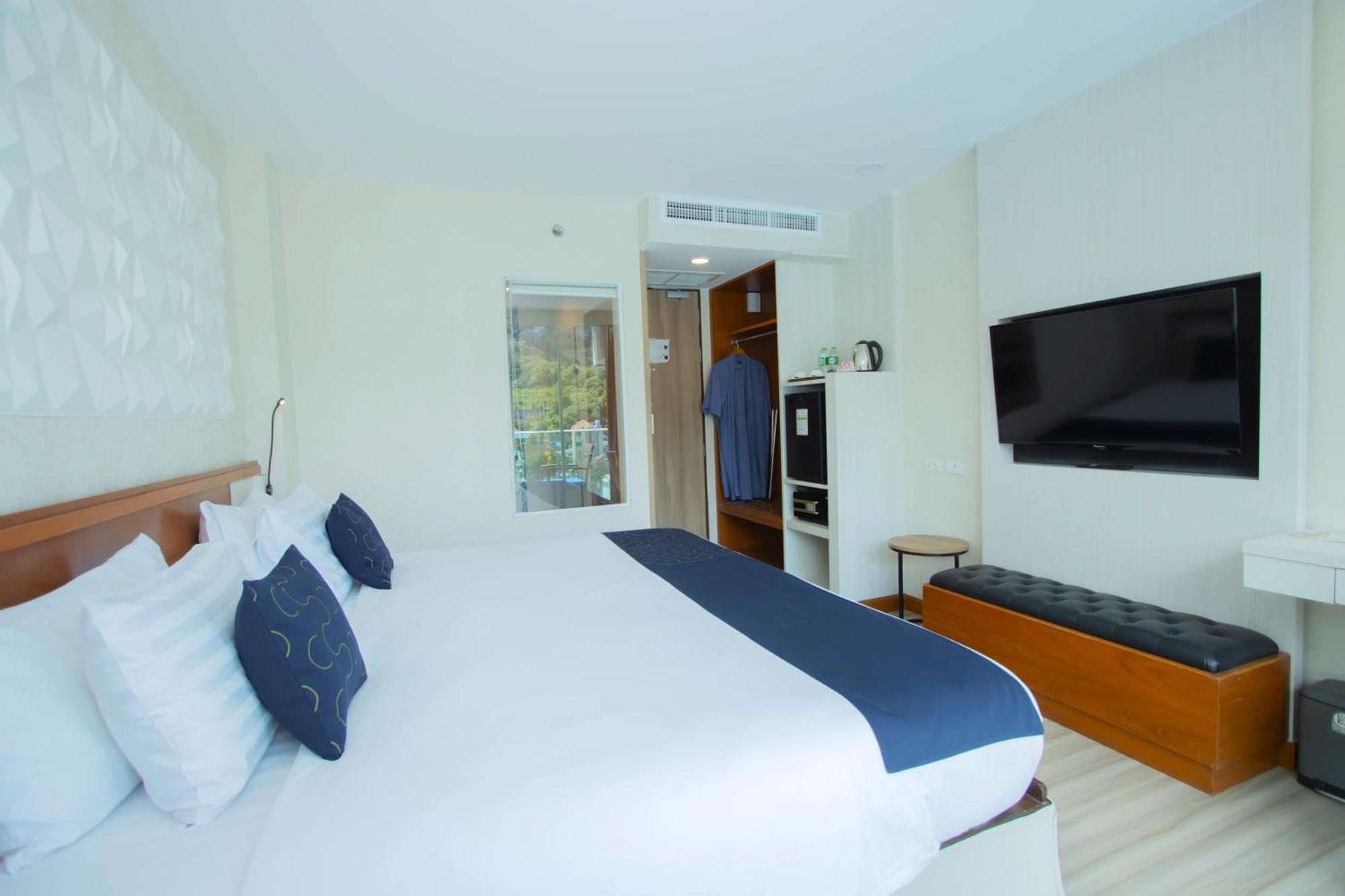 Sira Grande Hotel & Spa Patong Zewnętrze zdjęcie