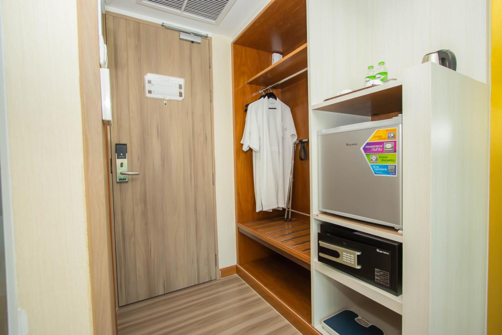 Sira Grande Hotel & Spa Patong Zewnętrze zdjęcie