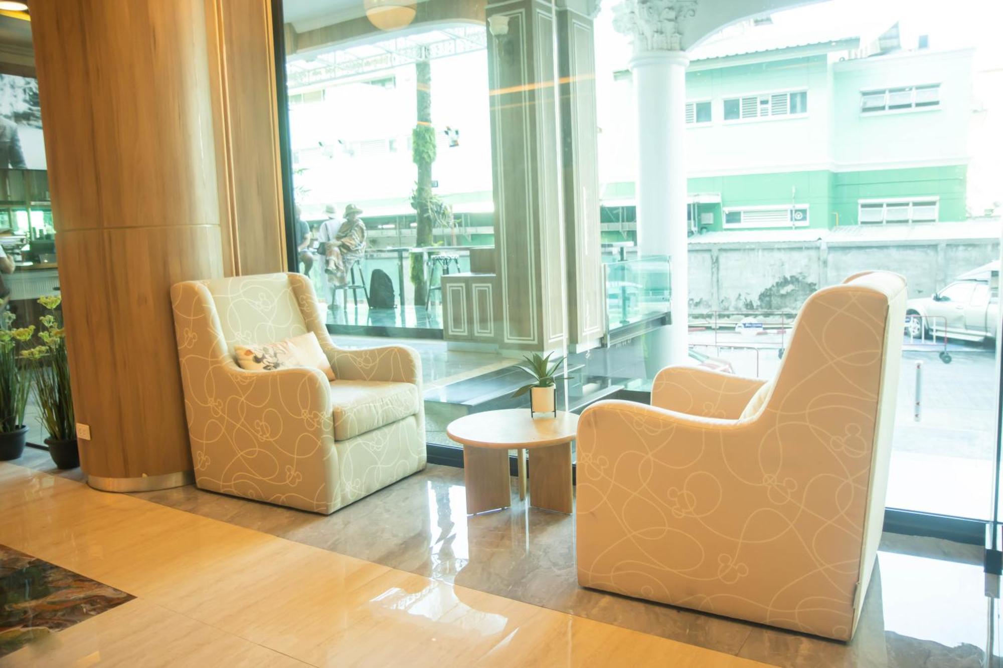 Sira Grande Hotel & Spa Patong Zewnętrze zdjęcie