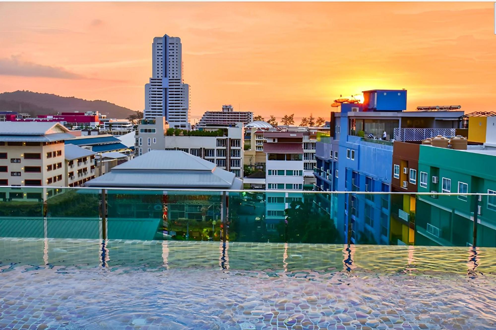 Sira Grande Hotel & Spa Patong Zewnętrze zdjęcie