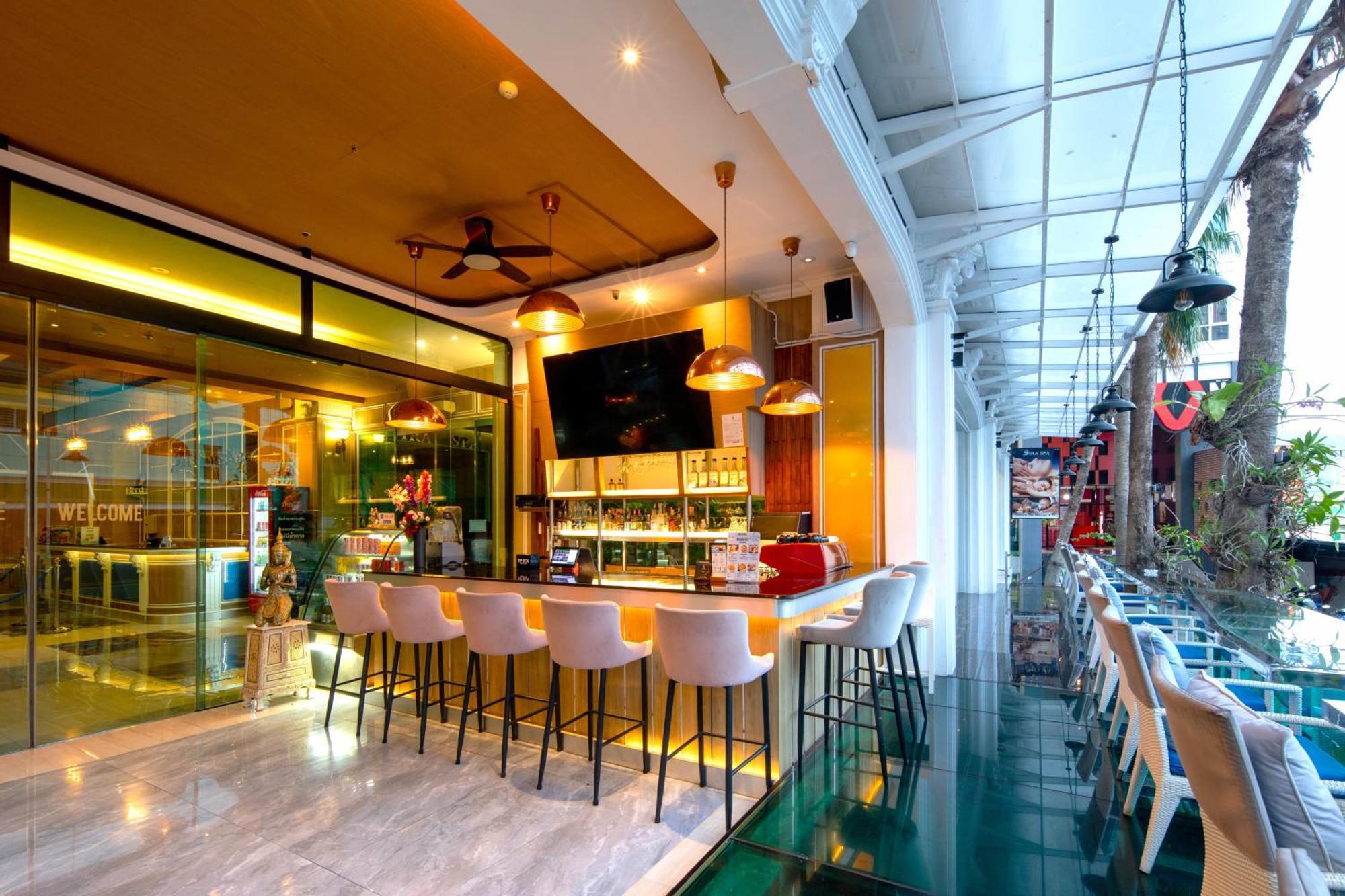 Sira Grande Hotel & Spa Patong Zewnętrze zdjęcie